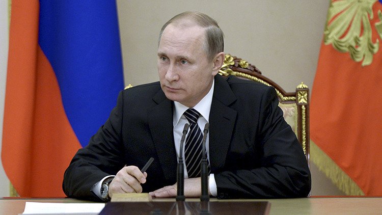 Putin habla por primera vez de los 'papeles de Panamá' 