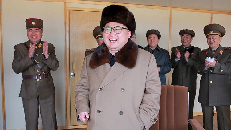 Corea del Norte prueba un nuevo motor de misil que "garantiza un ataque nuclear contra EE.UU."