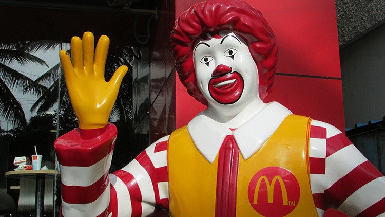 Tiembla McDonald's: Una franquicia lleva a la cadena ante los tribunales por incumplir el contrato