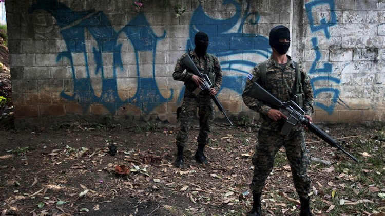 Guerra en El Salvador: matanza entre pandilleros y la Policía