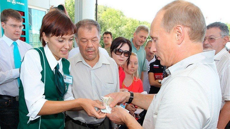 ¿Cuánto ganan Vladímir Putin y sus ministros?: un reporte oficial del Kremlin lo revela