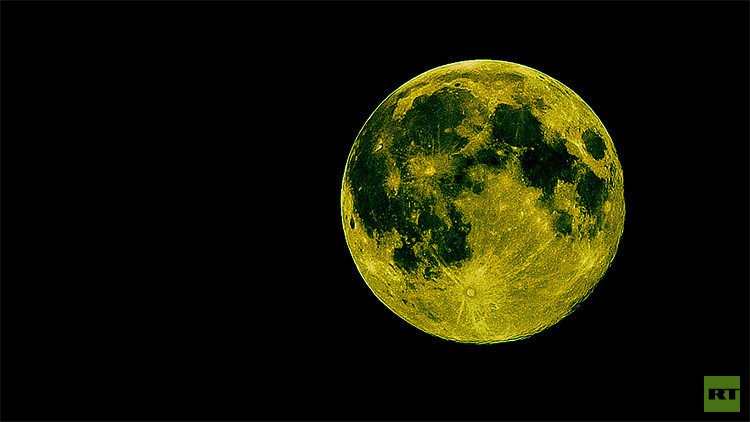 ¿Por qué se piensa que la Luna se teñirá de verde esta noche?