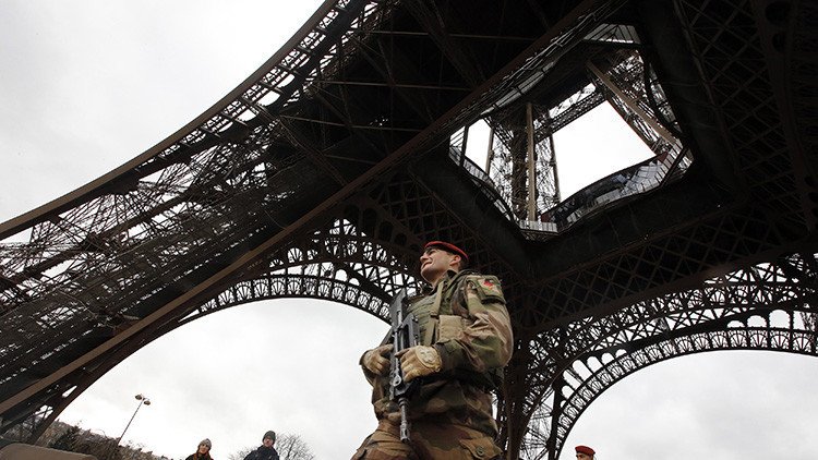 La conexión británica: Los vínculos yihadistas enlazan el terrorismo en Europa con el 11-S