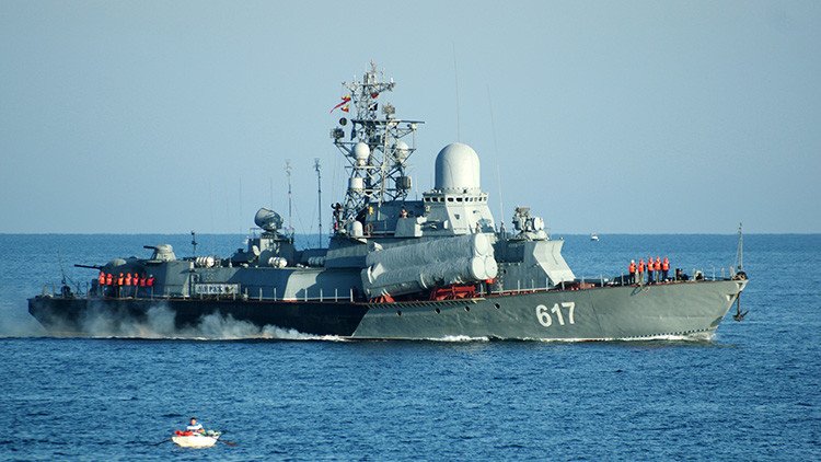 La Flota del Mar Negro de Rusia se entrena en el desembarco a gran escala