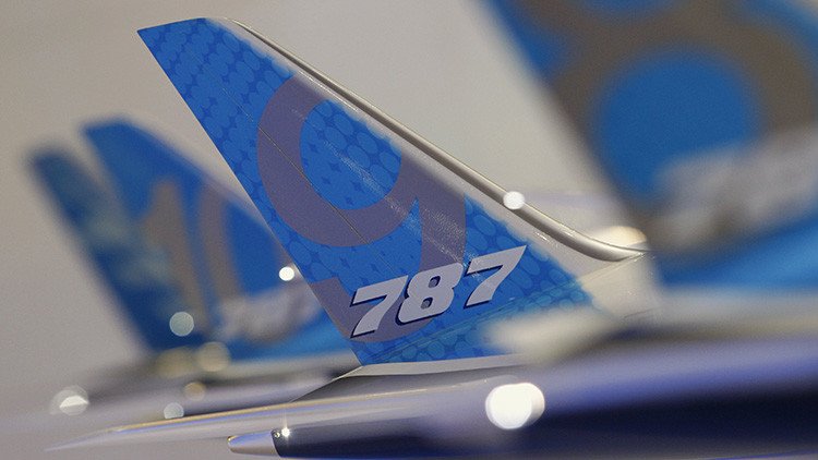 Los Boeing 787 deben arreglar o cambiar urgentemente sus motores más modernos 