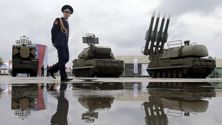 Lavrov: "Si Suecia decide unirse a la OTAN Rusia dará respuesta técnico-militar" 