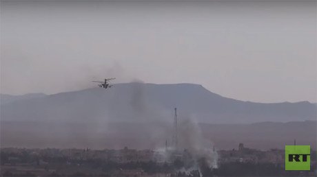 Video: El ultramoderno helicóptero Alligator aplasta al Estado Islámico en el campo de batalla sirio