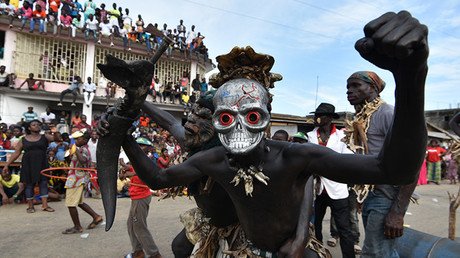 '¡Obedece a tu amo!': una tribu marfileña regresa a la esclavitud