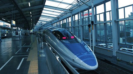 ¿Le apetece viajar en un tren submarino para admirar la fauna bajo el mar?: La India lo construye