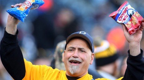 EE.UU.: ¿Por qué la mafia californiana roba almendras y pistachos?