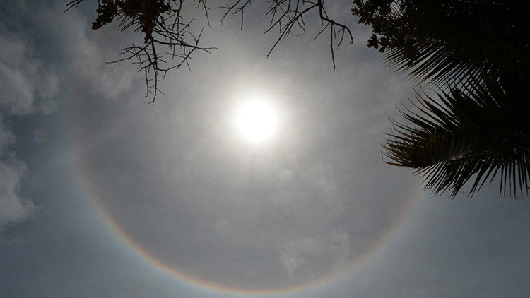 Los rusos observan un fenómeno raro en los cielos del sur del país (fotos)