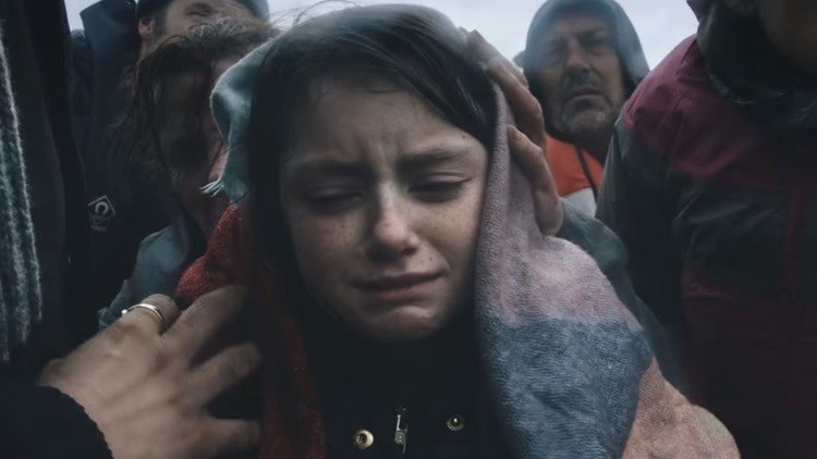 'Está pasando aquí y ahora': un nuevo vídeo muestra la trágica realidad de los niños refugiados
