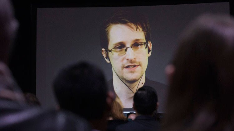 Snowden ironiza sobre la destrucción 'involuntaria' por parte de la CIA de un informe sobre torturas