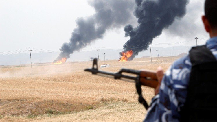 Publican las primeras imágenes de la ofensiva kurda contra el Estado Islámico en Raqa