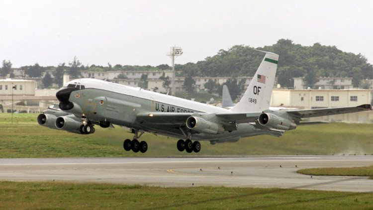 Rusia: "Un avión espía de EE.UU. creó una amenaza real a la aviación civil sobre el mar de Japón"
