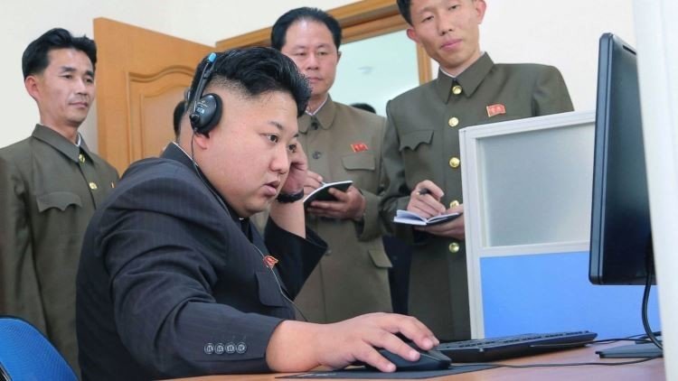 Corea del Norte lanza su propio clon de la red social Facebook