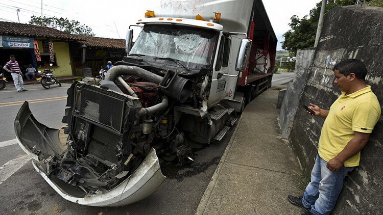 Protesta sí, represión no: los camioneros salen a las calles de Colombia 