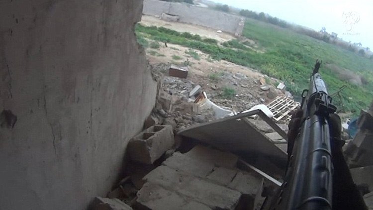 No es un videojuego, es real: el Estado Islámico graba con una GoPro enfrentamientos en Irak (video)