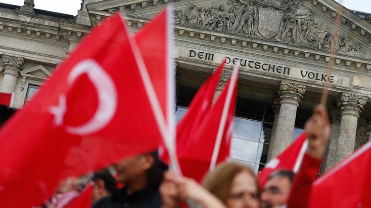Turquía prepara un plan de acción contra Alemania