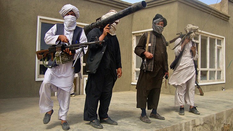 Los talibanes realizan una brutal ejecución al estilo del Estado Islámico