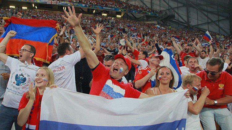Eurocopa: Deportan de Francia a un grupo de aficionados rusos que iban al partido Rusia-Eslovaquia