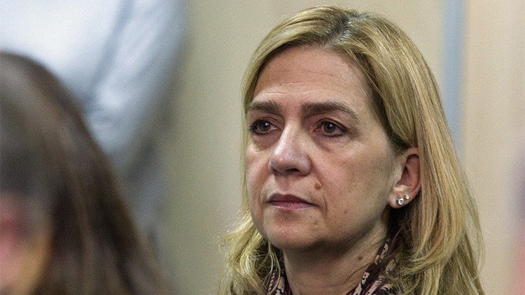 España: "La Infanta sabía muy bien lo que hacía", según el sindicato Manos Limpias