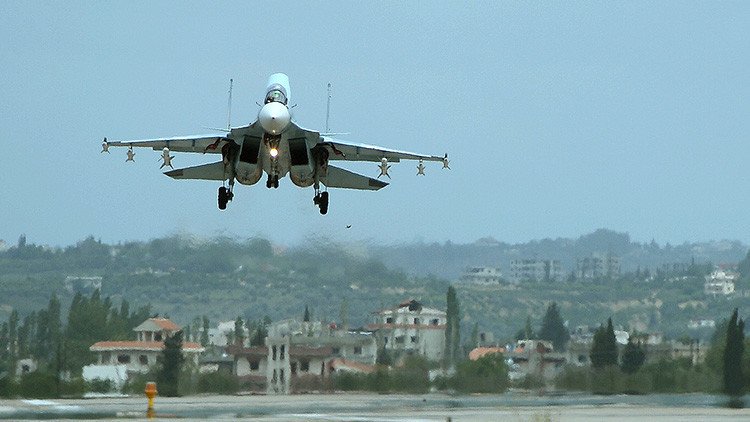 Un general de EE.UU. argumenta por qué es necesario "autorizar el derribo de aviones rusos en Siria"