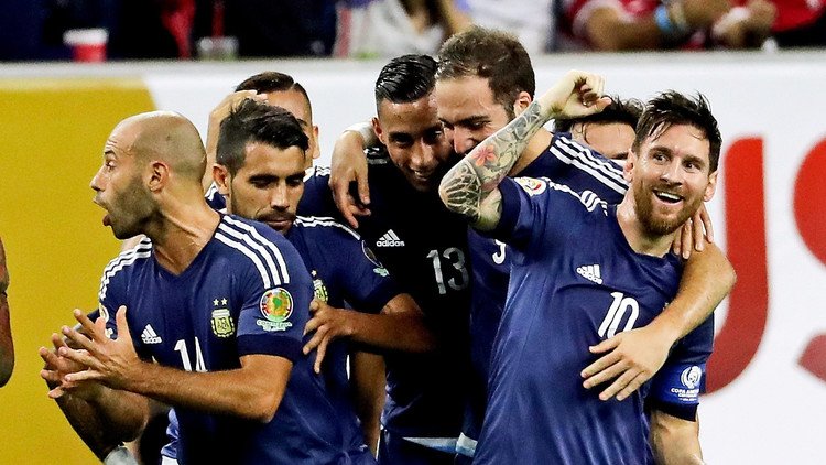 Argentina, primer finalista de la Copa América tras aplastante victoria sobre EE.UU. 4-0