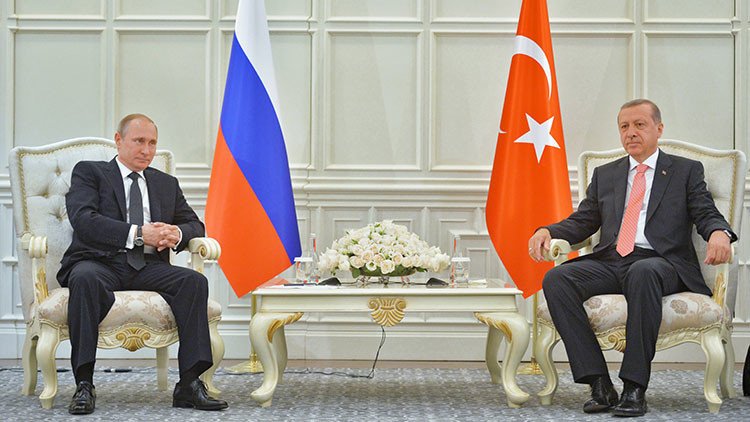 Putin ordenará al Gobierno empezar a negociar con Turquía tras su conversación con Erdogan