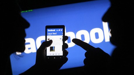 Facebook delata a un ladrón al sugerirlo como amigo a su víctima