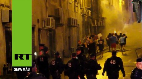 Aficionados ingleses y rusos protagonizan una pelea en Marsella