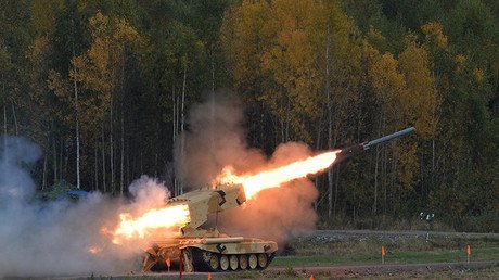 Video: Un mortífero 'carrusel' ruso con las armas más temibles del mundo