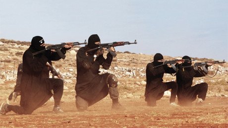 El Estado Islámico crucifica a tres personas por no cumplir con el ayuno en Ramadán