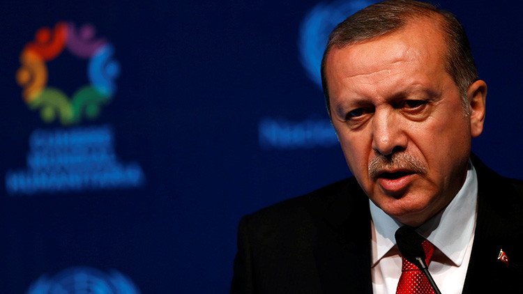 Las tres razones del arrepentimiento de Erdogan