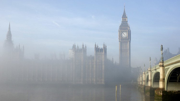 Reino Unido: cierran el Parlamento tras un 'incidente químico'