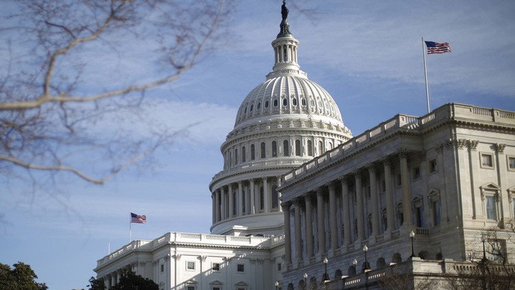 Washington: cierran el Capitolio tras advertencias de que podría haber una mujer armada