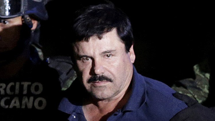 Ministro mexicano publica en redes sociales una foto de 'El Chapo' en prisión y le llueven críticas
