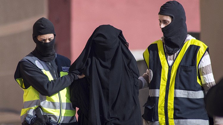 El velo islámico vuelve a crear polémica en Europa