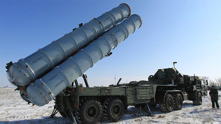 Rusia despliega un regimiento antiaéreo de sistemas S-400 en Crimea