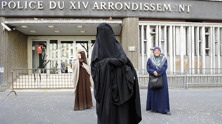 "Estamos en guerra": ¿Impondrán los musulmanes sus leyes en Europa?