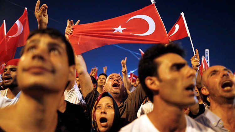 ¿Estado fallido a la vista? Turquía después de la intentona golpista