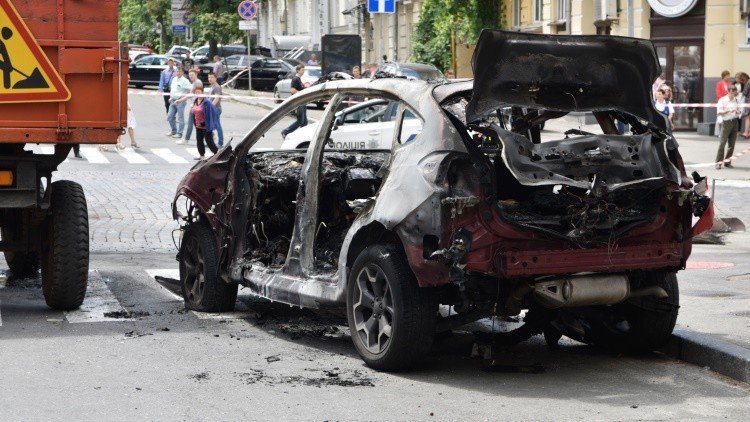 FUERTE VIDEO: El momento de la explosión del coche del periodista asesinado en Kiev