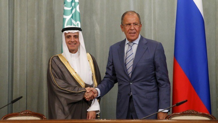 Arabia Saudita, dispuesta a ayudar a Rusia "a ser más fuerte que la Unión Soviética"