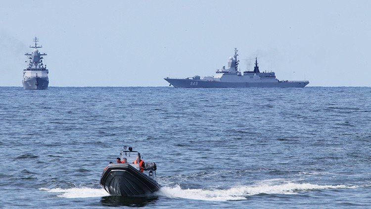 Más de 100 buques y submarinos de la Flota del Norte rusa realizan ejercicios militares