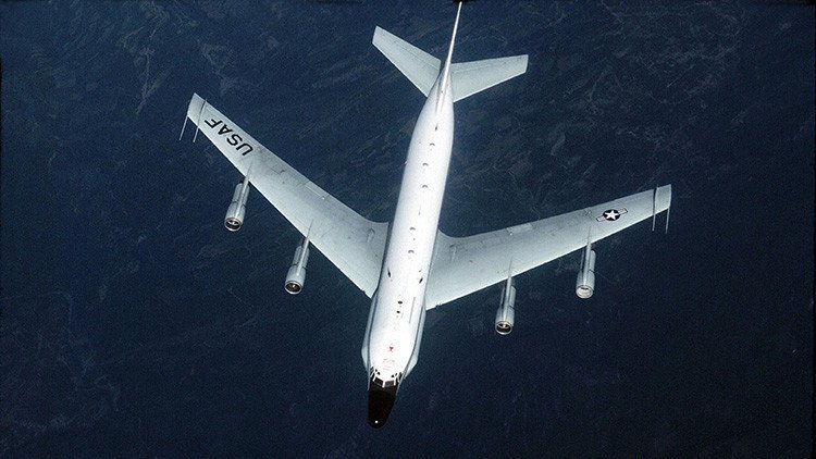 Un avión espía de la Fuerza Aérea de EE.UU. se acerca a las fronteras rusas en el Báltico