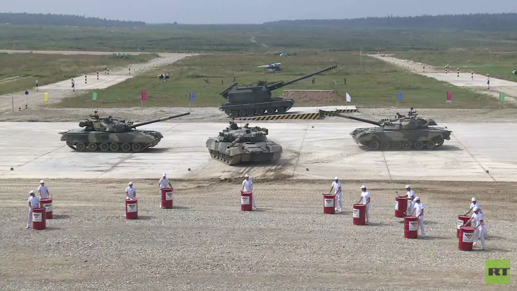 El biatlón de tanques abre los Juegos Internacionales de Ejércitos en Rusia