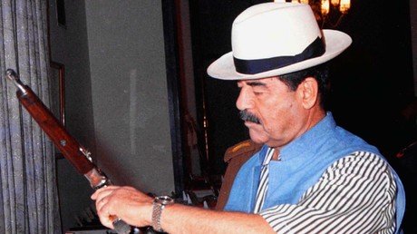 ¿Un Mauser de Saddam? Hallan en Rusia una pistola bañada en oro (FOTO)