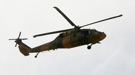 Turquía: Un caza F-16 turco derriba el helicóptero rebelde que "portaba a los líderes del golpe"