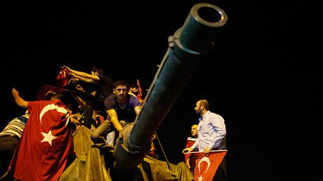 Las dos noticias que cambiaron el rumbo de la historia esta semana