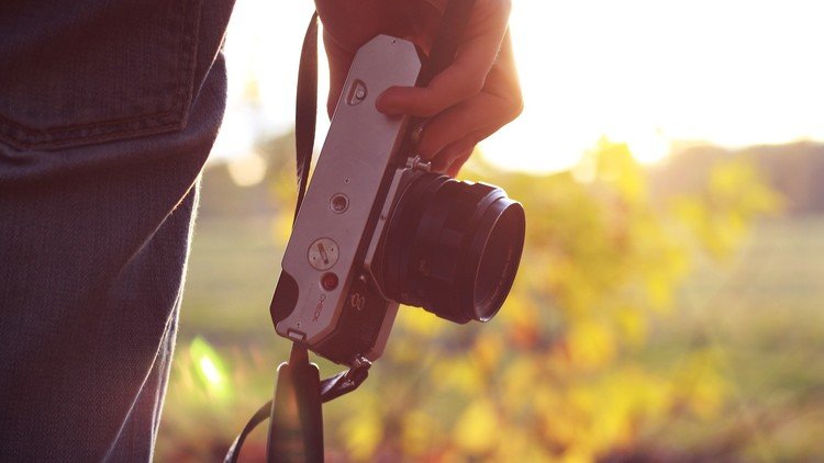 Video: Un fotógrafo muestra cómo las cámaras nos 'engordan' varios kilos sin que nos demos cuenta